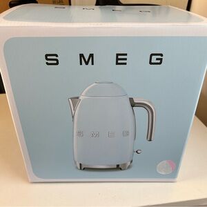 (NWT) SMEG Pink 7 Cup Electric Water Kettle
